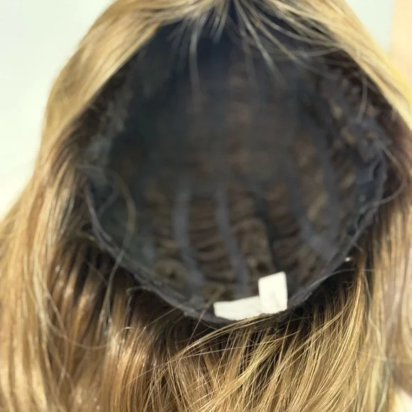 Paula Young Mid Length Synthetic Bob Wig Ashlee - Picture 7 of 9